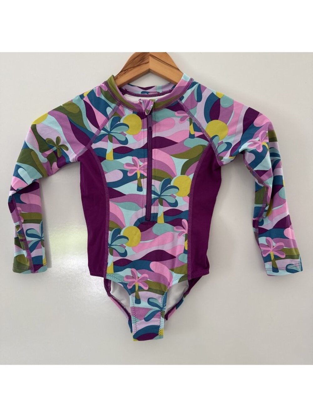 Garnet Hill Girls Wave Rider One Piece Size 5 Rashguard Swimsuit Multi Half Zip